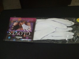 Pair of Easter Unlimited Inc Short White Theatrical Gloves - One Size Fi... - $6.79