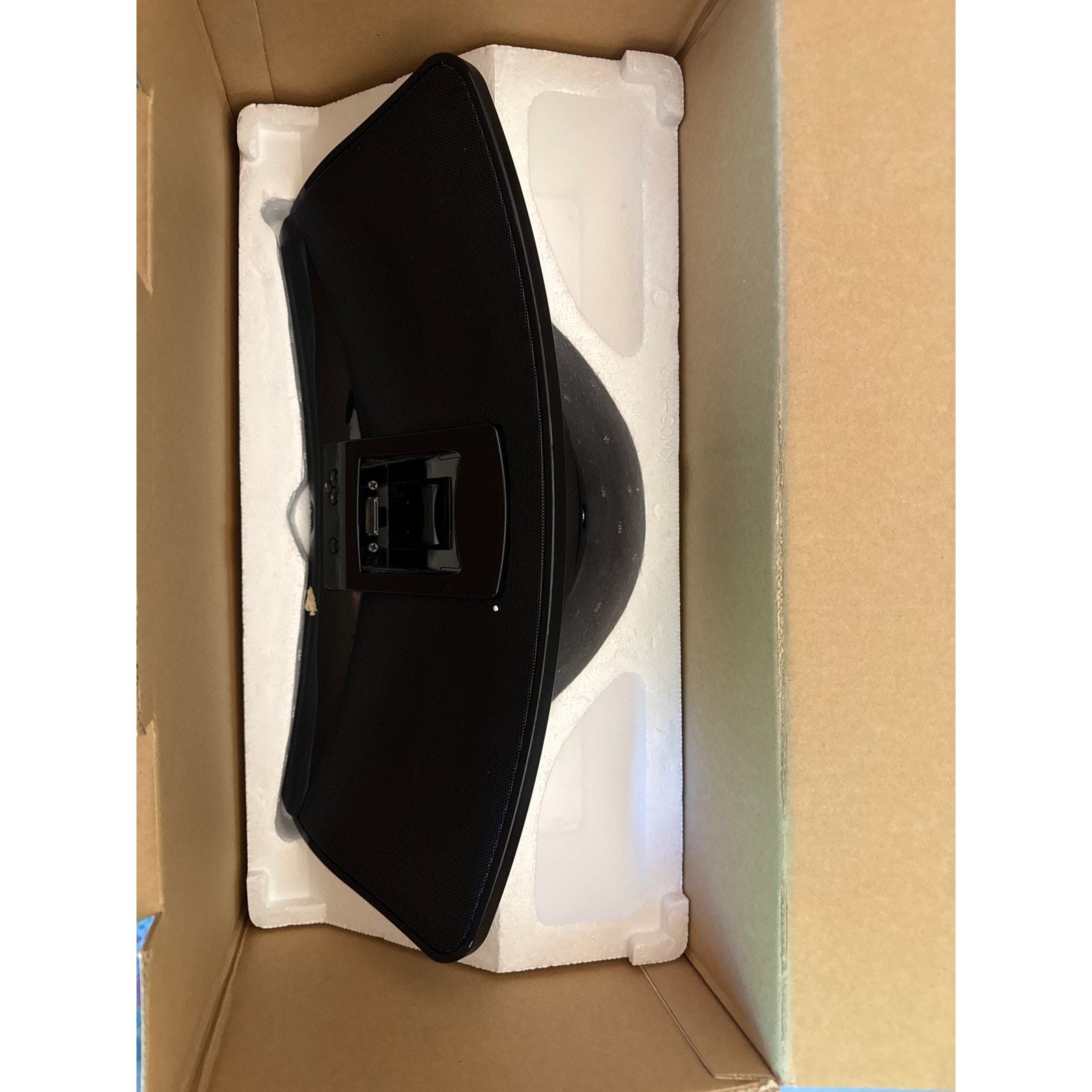 Klipsch iGroove HG Digital Music System Item image 3