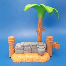Fisher Price Little People Nativity Manger Palm Tree Fence Replacement P... - £5.51 GBP