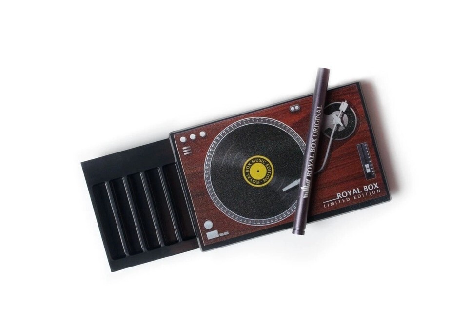 Full-size item image