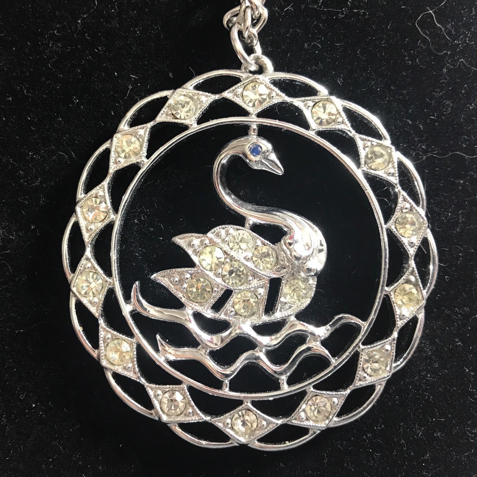 Vintage Signed SARAH COVENTRY Silver-Tone Metal Rhinestone Swan Pendant Necklace - $10.84