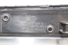 12-19 VOLKSWAGEN PASSAT 1.8T SE Front Left Door Trim F3239 image 10