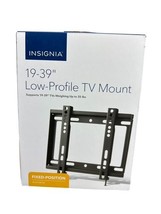 NEW Insignia 19&quot; - 39&quot; Low Profile TV Wall Mount Fixed Position NS-HTVMFAB - $180.30 MXN