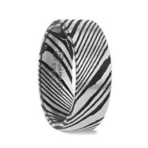 HANZO Black Damascus Steel Men’s Wedding Band with Etched Design - 6mm - £120.71 GBP