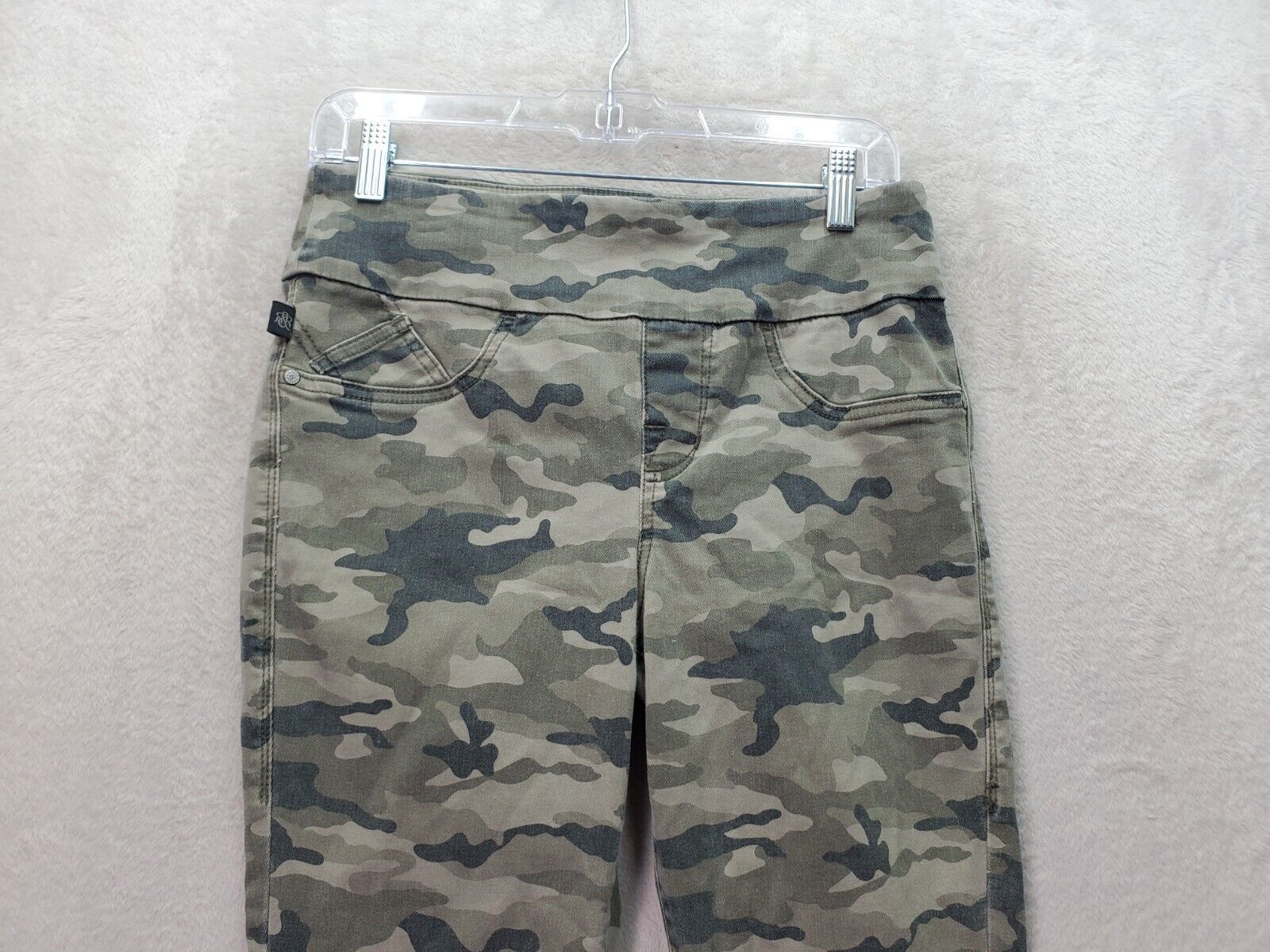 Bermuda Shorts Rock And Republic Fever Pull On Jeans Bootcut Size - Main Image