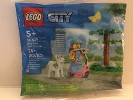 New Lego City Dog Park and Scooter Polybag Set #30639 - 24 Pieces - £12.58 GBP