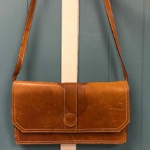 Vtg camel leather Liz Claiborne crossbody bag purse 12” x 7” - £33.22 GBP