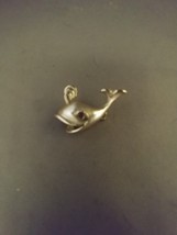 Water Spouting Moby Dick Whale Silver Tone Hat Lapel Pin Brooch - $5.00