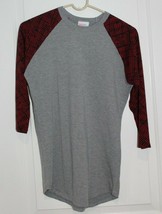 Lularoe Gray With Red 3/4 Sleeves Top Size Women&#39;s XS - £15.57 GBP