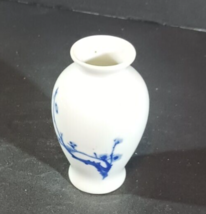 Vintage 2 3/4&quot; Mini Vase Miniature Hand Painted Teeny Tiny Oriental China Signed - $10.44