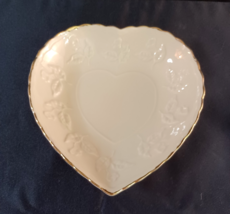 Vintage Gold Trim Heart Shaped Candy / Trinket Dish, Floral Design, 6.5&quot; - $8.14 CAD