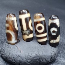 Lot 4 Beads Indo Tibetan Beautiful Pattern Agate Dzi Amulet Beads - £69.78 GBP