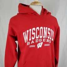 Wisconsin Badgers Hoodie Sweatshirt Large Pullover Red 50/50 Bucky UW Big 10 - £14.08 GBP