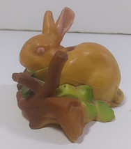 Vintage Wilton Bunny Cake Topper Figurine 1973 Plastic 1316-273 Rabbit Easter - £15.92 GBP