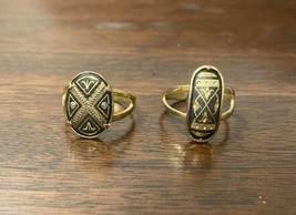 Lot 2 Vintage Damascene Spain Gold Tone Black Rings Adjustable - £23.53 GBP