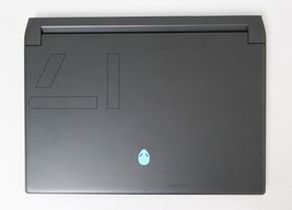 Alienware M17 R5 17.3'' AMD Ryzen 9 6900HX 32GB 1TB 3070Ti image 3