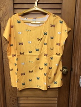 Yellow Butterfly Round Neck Pullover Blouse XL - $8.00