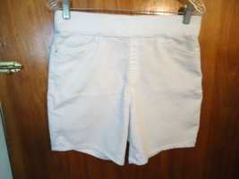 Womens Intro Size 8 Stretch White Shorts &quot; Beautiful Shorts &quot; - $16.82