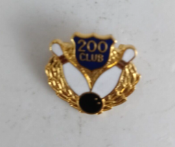 Vintage 200 Club Bowling Pins &amp; Ball Gold Tone With Wreath Lapel Hat Pin - £5.70 GBP