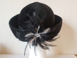 60s Fur Felt Hat Feathers Rhinestone Black Italy Styled By Coralie Mod Teddybear - £17.73 GBP