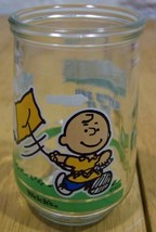 Vintage PEANUTS CHARLIE BROWN &amp; SALLEY Flying Kite WELCH&#39;S GLASS CUP #3 - £11.80 GBP