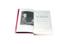 Mozart first-edition hardcover book by Maynard Solomon. Harper Collins USA. - £37.71 GBP