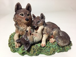 HallmarK Keepsake Ornament Timber Wolves at Play Majestic Wilderness Series 1998 - £12.01 GBP