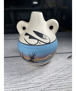 Native American Pottery HAND PAINTED  Mesa Verde Vase Jar Flask Signed - $45.00