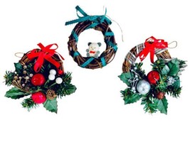 Vintage 1980&#39;s Set Of 3 Grapevine Handmade Embellished Flocked Wreath Ornaments - £13.08 GBP