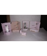 5 Piece Plastic Bluebird Dollhouse Miniature Bathroom Fixtures - $10.86 CAD