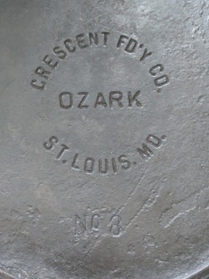 Ozark Crescent Foundry #8 Fonte Dutch Oven Abeille Ruche Bouchon 10 IN Seasoned Item image 8