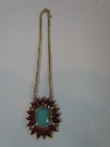 Lot of 2 Necklaces Green Stones and Green with Brown and  Yellow Stones ... - $433.16 MXN