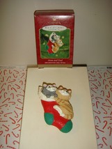 Hallmark 2001 Mom And Dad Cat Ornament - £7.58 GBP