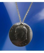 1974 D &quot;IKE&quot; EISENHOWER Dollar Coin Necklace 24&quot; Silver-tone - $266.92 MXN