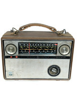 Vtg GE General Electric Solid State AFC/FM/SW/BC/LW Radio P991A Working - $396.00