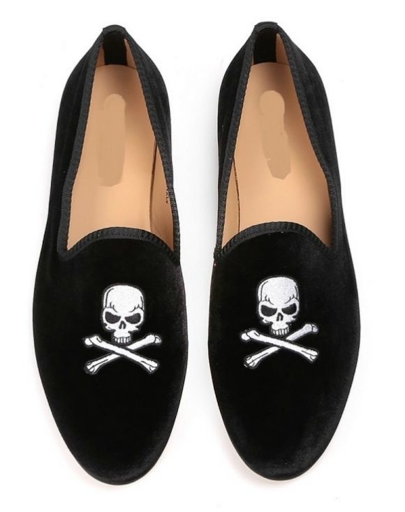 New Handmade Men Latest Velvet Skull Embroiered Loafer Slippers, Men Moccasin 2