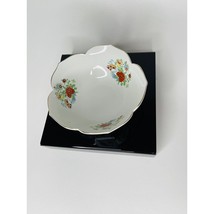 Bowl Miyako Porcelain Lotus Imari Ware Handcrafted Japan 7in Home Decor - £9.48 GBP