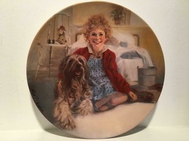 Vintage Collectore Plate Little Orphan Annie Annie And Sandy - £14.93 GBP