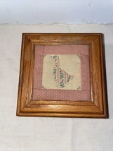 Vintage Wooden  Box With Quilt Square On Top - $4.95