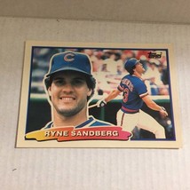 1988 Topps Chicago Cubs Hall of Famer Ryne Sandberg Trading Card #16 - £2.39 GBP