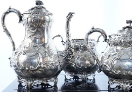 4pc Fanciest c1858 Antique Armorial Sterling Repousse tea set - £3,713.35 GBP