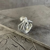 Octopus Ring, Sterling Silver Ocean Kraken Ring, Sea Animal Jewelry, Pinky Ring - $102.49