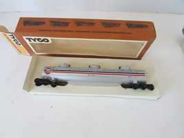Tyco HO Scale Triple Dome Tank Car Gulf 357-B Silver Boxed Lot-E - $7.87