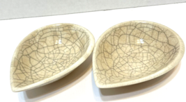 Vintage Teardrop Shaped Crackle Hard Plastic Melamine Small Bowls 5 x 3.... - £19.98 GBP