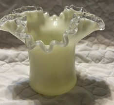 Vintage Fenton Uranium Ruffle Top Glass Vase - £64.89 GBP