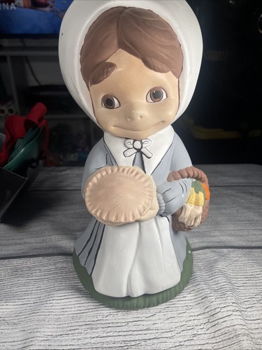 Vintage Hand-Painted Pilgrim Figurines - $25.00