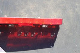 2006-2008 AUDI A4 QUATTRO S-LINE THIRD 3RD HIGH MOUNT BRAKE LIGHT K2340 image 8