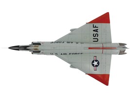 Convair F-102A Delta Dagger Interceptor Aircraft 1/72 Diecast Model by Hobby - €139,63 EUR
