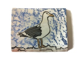 Tuile d’oiseau en céramique artisanale, décoration murale de mouette peinte... - £39.93 GBP