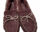 LL BEAN Wicked Good Camp Moccasins Womens Size 9 Purple Shearling Lined ... - $12.82